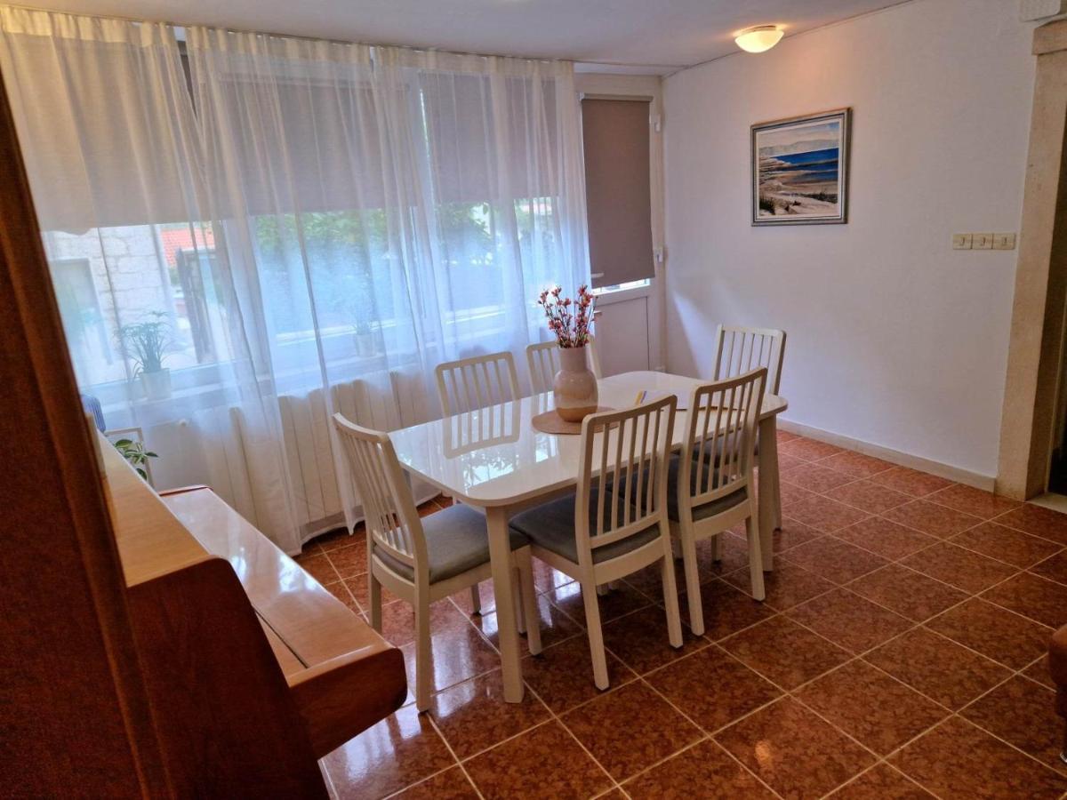 Apartments Barbaresko Lumbarda Luaran gambar